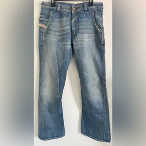 Diesel PREETO 32W Blue Jeans Flared Wide Leg Mens Faded Distressed Wash 00796